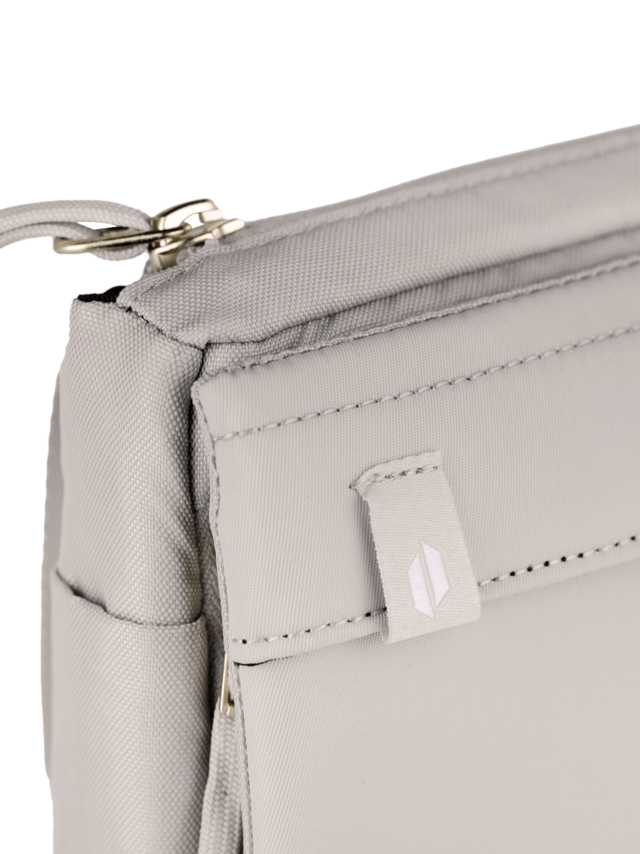 proxybag 0003 proxy bag desert flag detail.png proxybag 0003 proxy bag desert flag detail.png